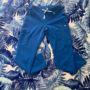 ROYAL BLUE FIGS SCRUB YOLA!